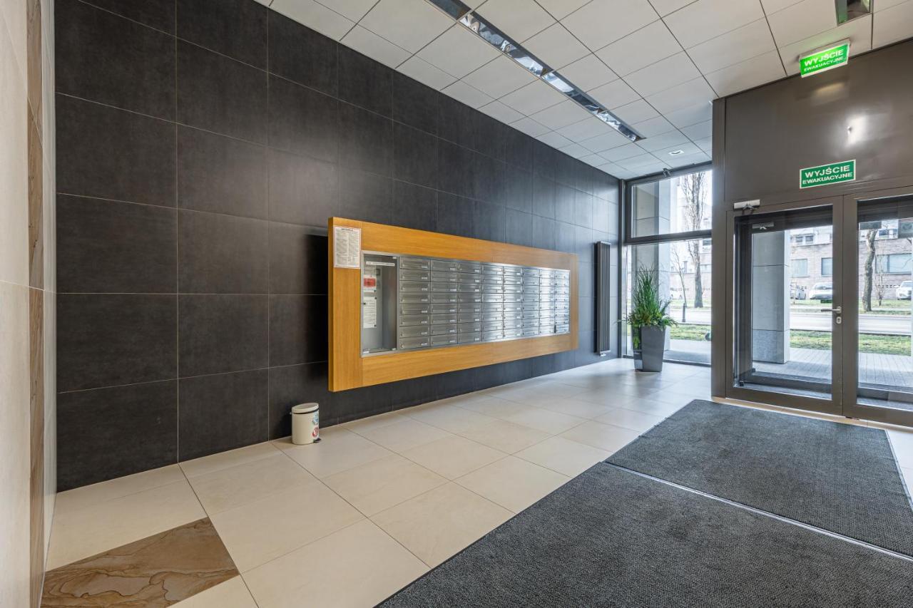 Spacious Studio Ac View Pokorna 2 Parking Varsovia Exterior foto